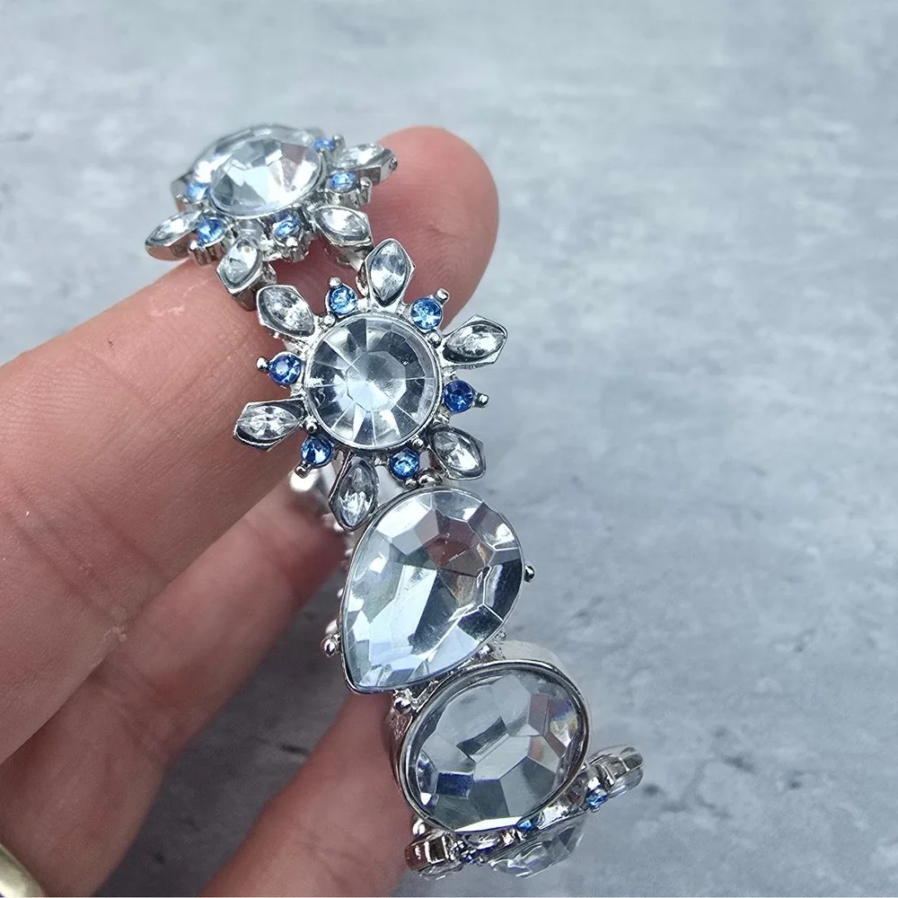 Disney Frozen Super Smalls Jewelry Set Bracelet Clip Earrings Ring Silver Blue